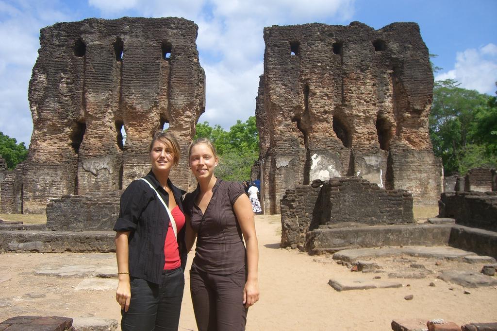 Risenlak Holiday Resort Polonnaruwa Luaran gambar