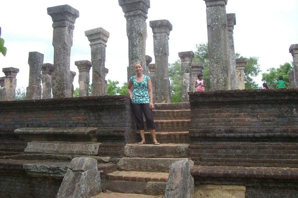 Risenlak Holiday Resort Polonnaruwa Luaran gambar
