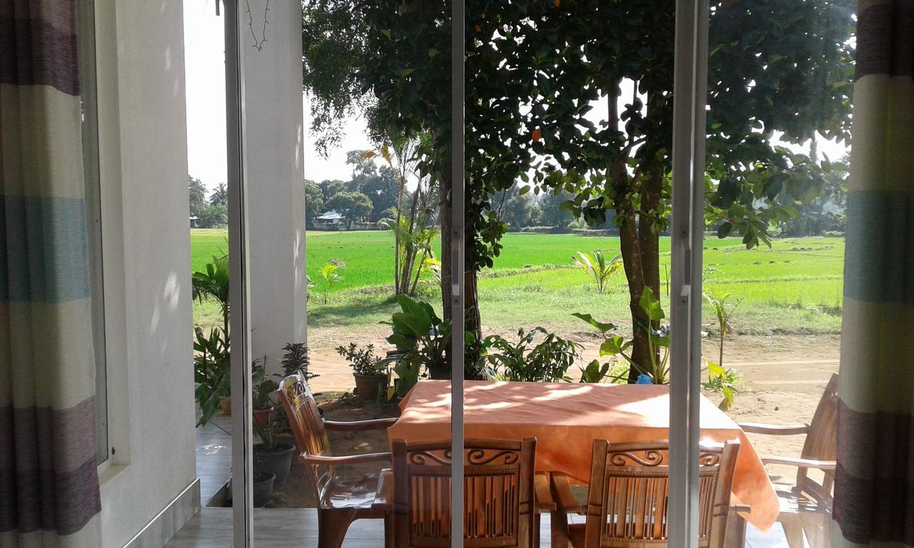 Risenlak Holiday Resort Polonnaruwa Luaran gambar